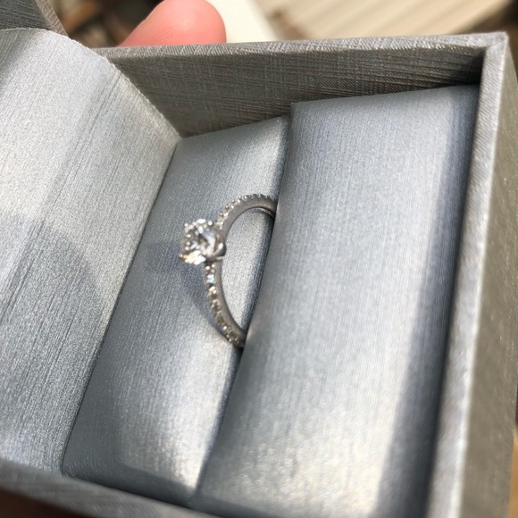 Ring - Picture 4 of 6